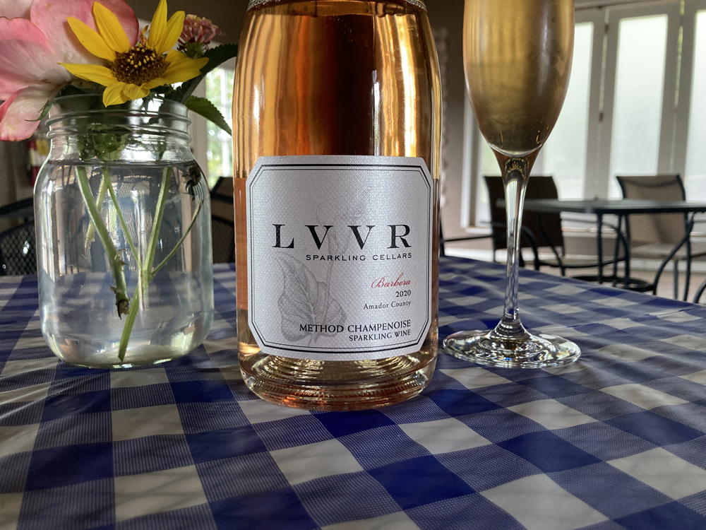 LVVR bottle